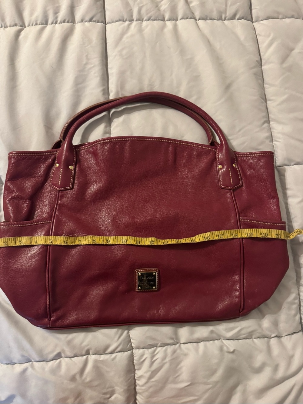 Dooney & Bourke Burgundy Leather weekender 22in by 16in - Picture 9 of 12